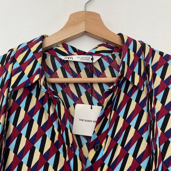 Zara The Sussy Geometric Button Front Maxi Dress with Tie Neck Size Small - Picture 3 of 7